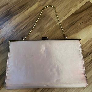 pink y2k clutch 💓